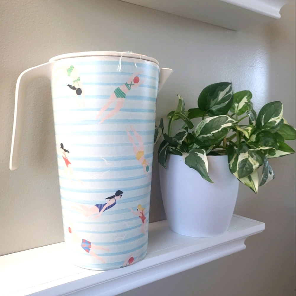 Bamboo fiber swimmers pitcher